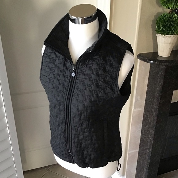 Vintage Tommy Hilfiger Vest Jacket Black MEDIUM TH Quilted Logo Nylon Sleeveless - Picture 5 of 16
